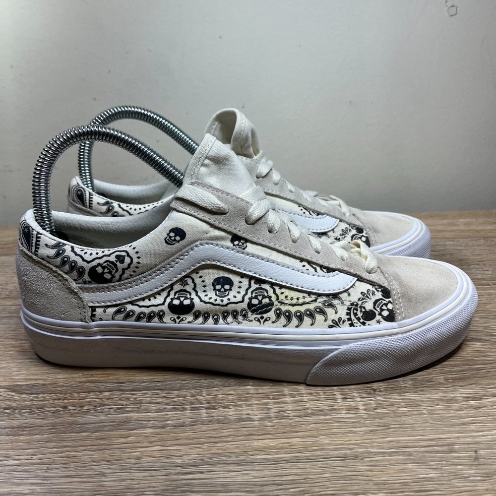 Vans Sk8 low Skull Womens Shoes White Casual Skate Sneakers‎ Halloween Size 8.5